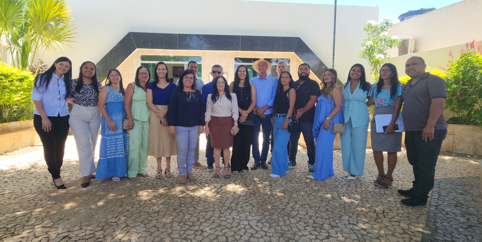 Ourolândia: Posse de novos técnicos de enfermagem e enfermeiros reforça a rede de saúde do município