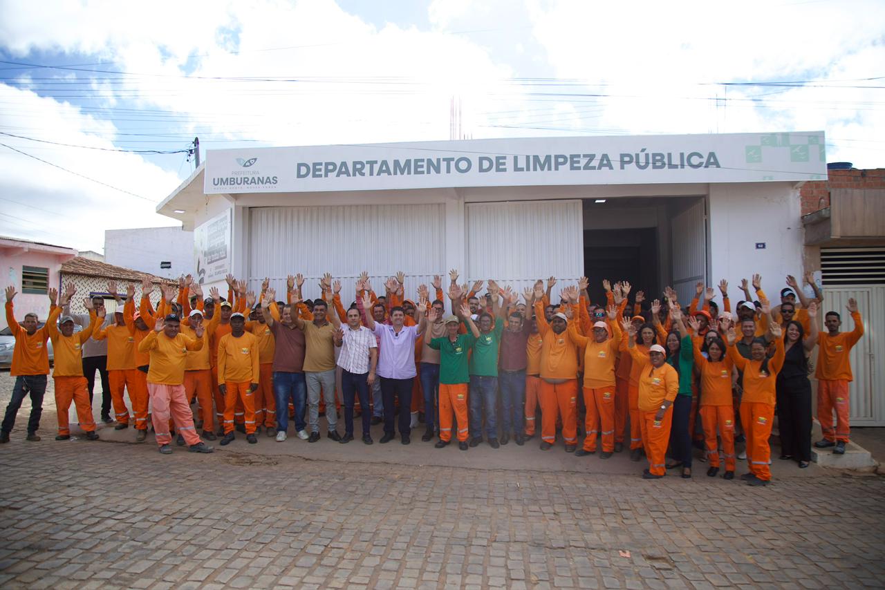  Prefeitura de Umburanas realiza café da manhã em homenagem ao Dia do Gari