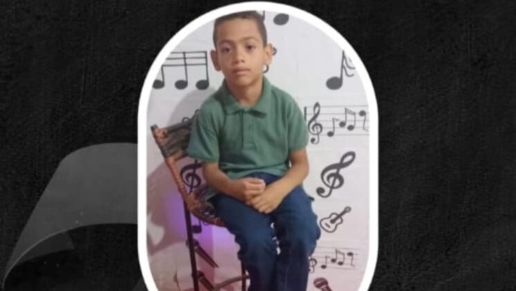Tragédia no Alazão: Menino de 9 anos morre dias após se machucar jogando bola.